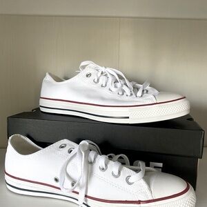 New White Converse Allstar Men’s 10.5 NIB